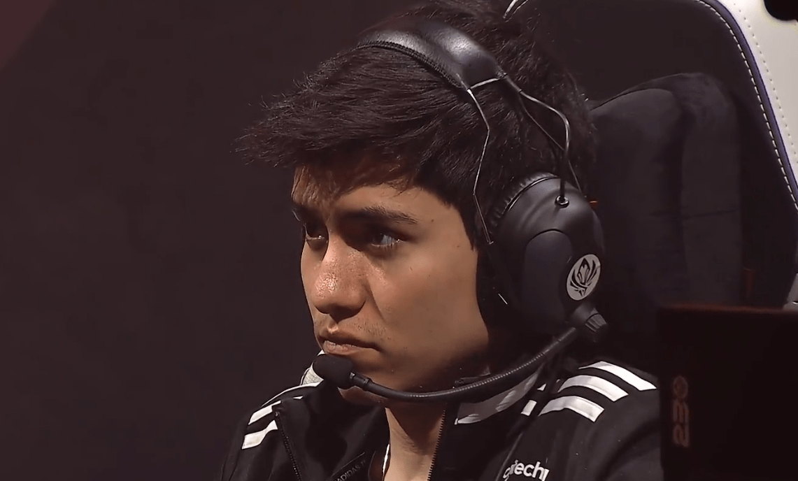 开云APP-KT力克DFM，Perkz团战一打五顶尖较量2025世界赛，点燃全场激情的简单介绍